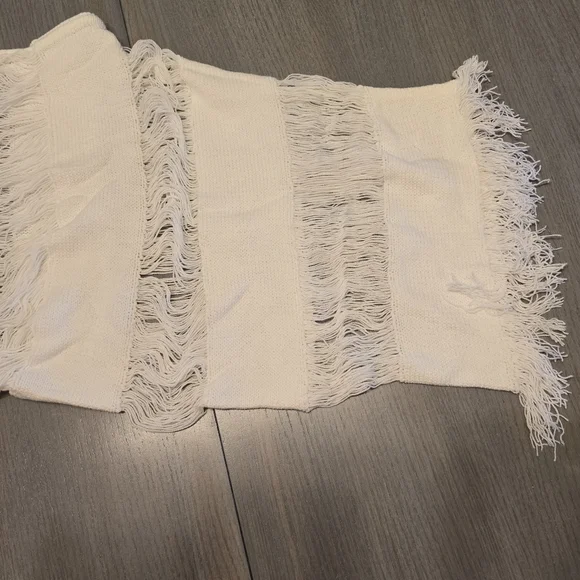 Xpluswear White Fringe Cut Out Bathing Suit Cover Up 5x - Picture 5 of 6